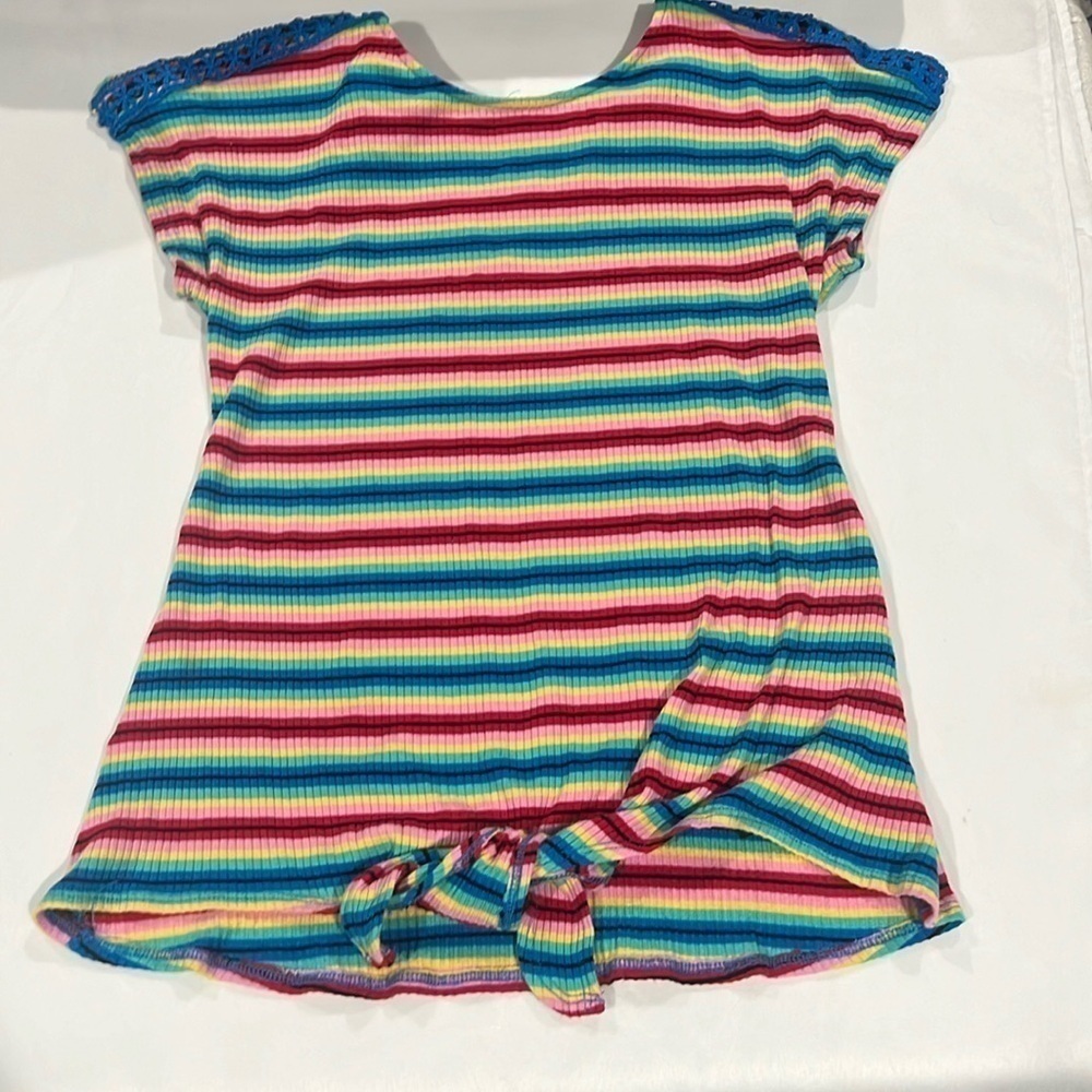 Ally B girls top with lace on shoulders, front tie and criss cross back. Size M